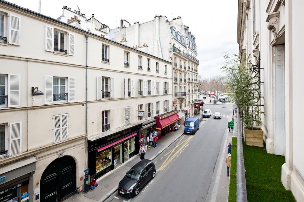 Appartement De Luxe 1 Chambre Tour Eiffel Avec Balcon Paris Exterior photo